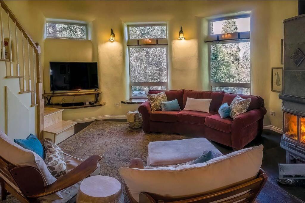 European Style Straw Bale Retreat Ashland Exterior foto